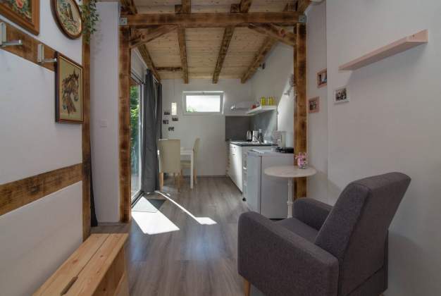 Apartma  Ally 3-Veli Lošinj, Hrvaška