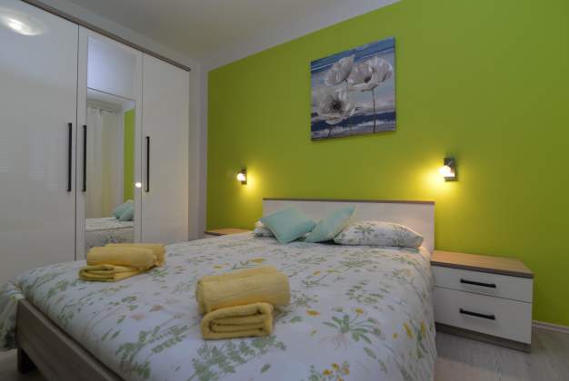 Apartma  Tara 1-Veli Lošinj, Hrvaška