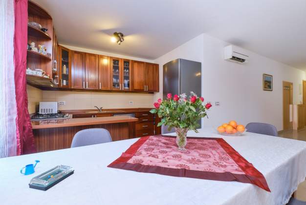 Apartment Dino 1 spacious accommodation ideal for 4 people, Mali Lošinj