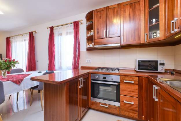 Apartment Dino 1 spacious accommodation ideal for 4 people, Mali Lošinj
