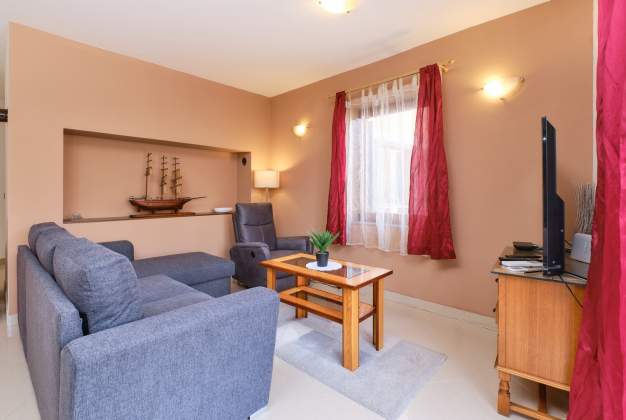 Apartment Dino 1 spacious accommodation ideal for 4 people, Mali Lošinj