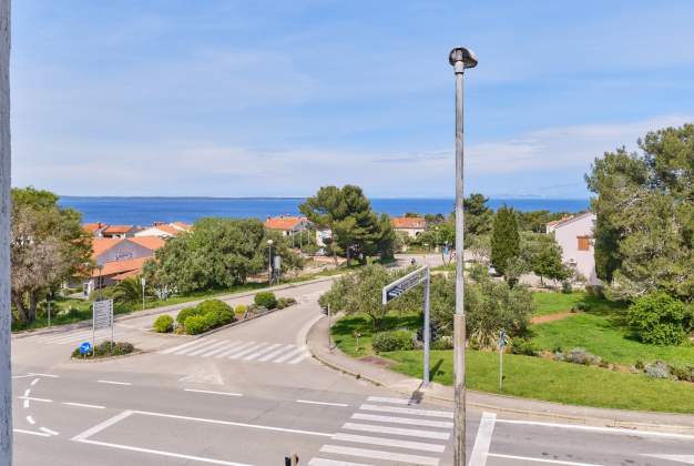 Apartmaji Billy 1 - Udobna namestitev na mirni lokaciji za 3 osebe, Mali Lošinj