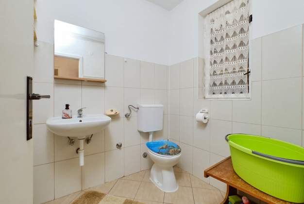 Apartma Diana 2 družinska namestitev v bližini centra mesta Mali Lošinj – 14