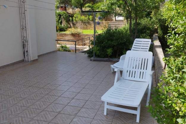 Apartment Diana 2 family accommodation near the city center Mali Lošinj