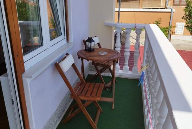 Apartment Diana 2 family accommodation near the city center Mali Lošinj