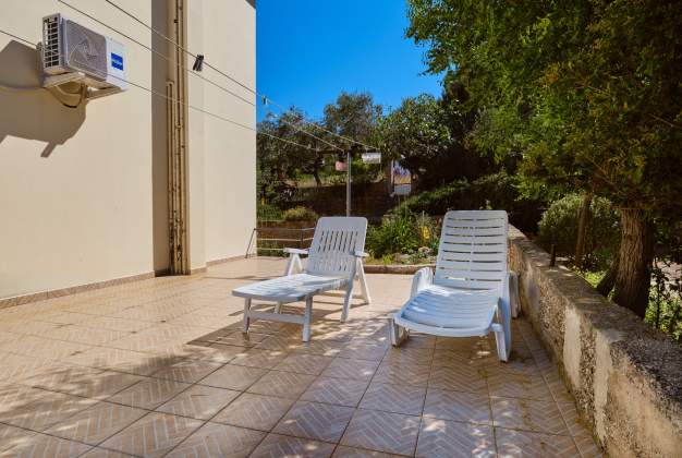 Apartma Diana 2 družinska namestitev v bližini centra mesta Mali Lošinj – 22