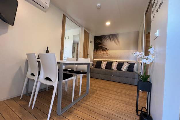 Medeja, mobile home, A.C. Preko mosta, Osor, Croatia