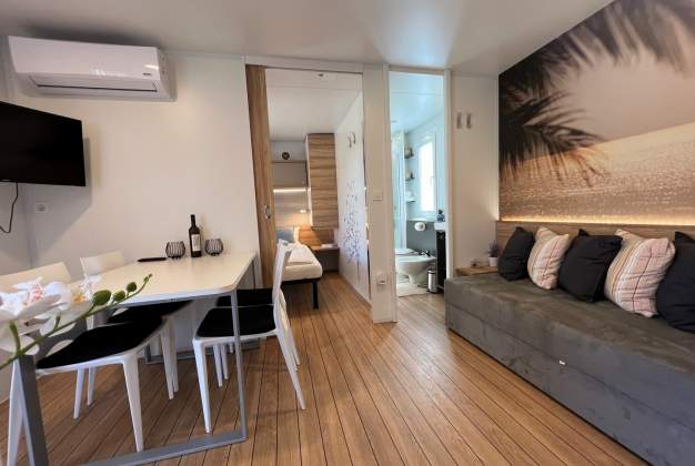 Medeja, mobile home, A.C. Preko mosta, Osor, Croatia