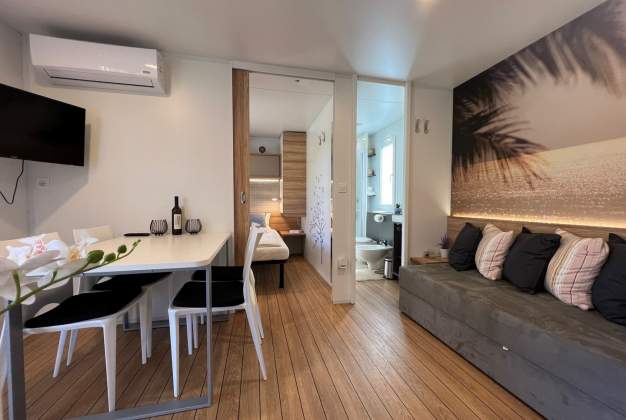 Medeja, mobile home, A.C. Preko mosta, Osor, Croatia