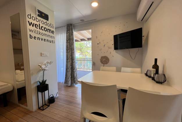 Medeja, mobile home, A.C. Preko mosta, Osor, Croatia