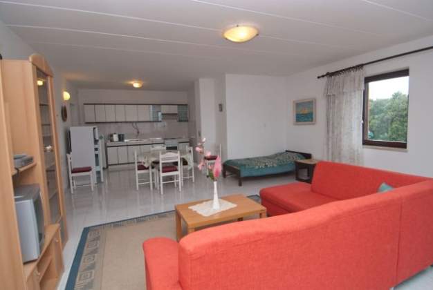 Apartment Marija 2, 80 m from the sea - Mali Losinj