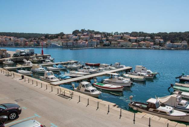 Apartment Vindobona 2, modern accommodation with a sea view, Mali Lošinj