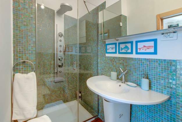 Apartment Vindobona 2, modern accommodation with a sea view, Mali Lošinj