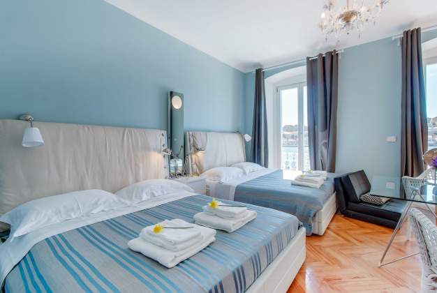 Apartment Vindobona 2, modern accommodation with a sea view, Mali Lošinj