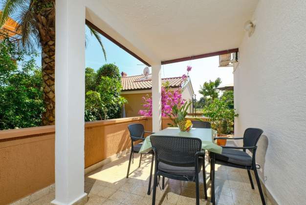 Apartment Fiore 2 spacious terraces for 4 people, Artatore, Mali Lošinj