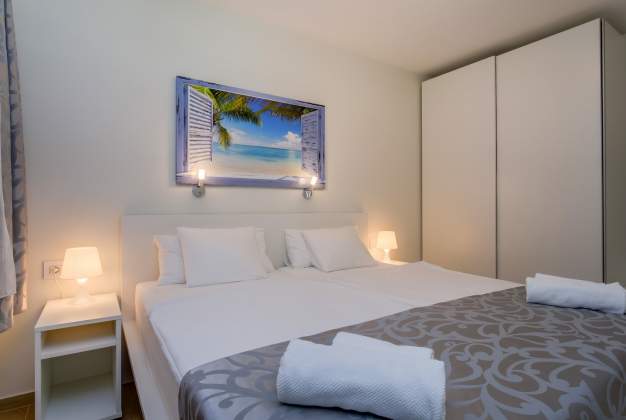 D&B Sea View Villas luxury apartment with sea view, Mali Lošinj