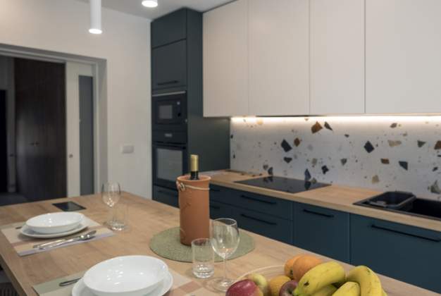 Apartment Vesna charming oasis with terrace for two, Mali Lošinj