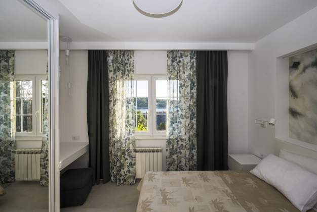 Apartment Vesna charming oasis with terrace for two, Mali Lošinj