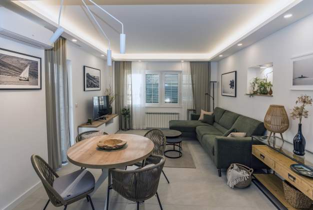 Ferienwohnung Vesna, eine charmante Oase mit Terrasse für zwei, Mali Lošinj