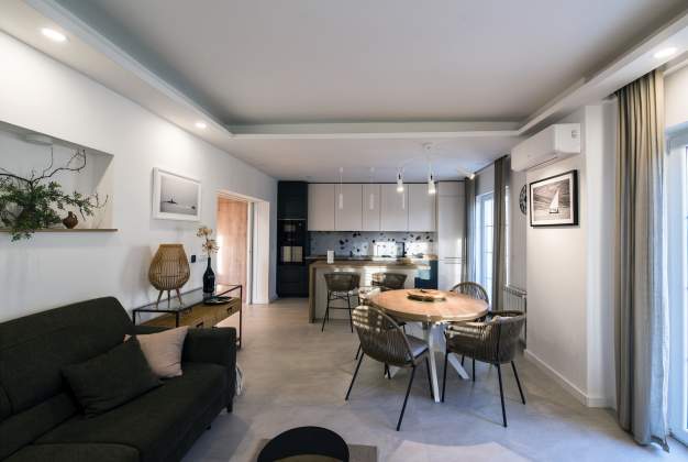 Apartment Vesna charming oasis with terrace for two, Mali Lošinj