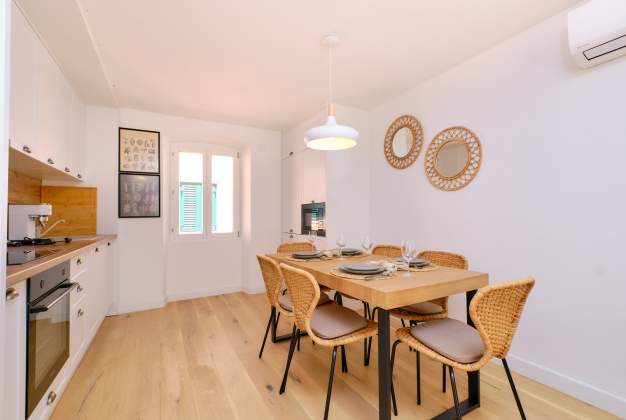 Luxury Haven of Peace, Villa Alba in the Heart of Mali Lošinj for 6