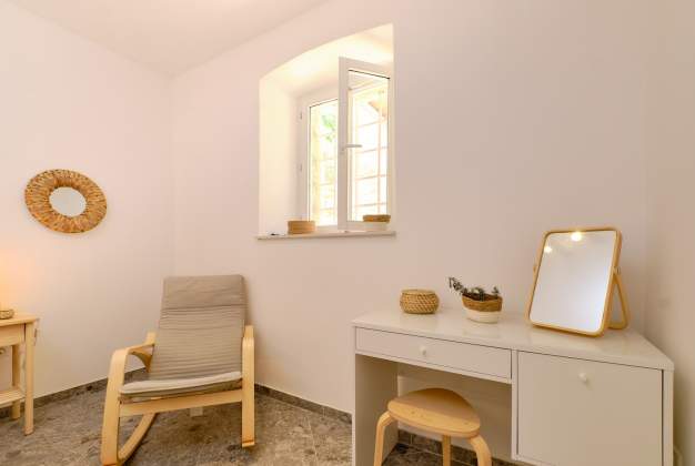 Luxury Haven of Peace, Villa Alba in the Heart of Mali Lošinj for 6