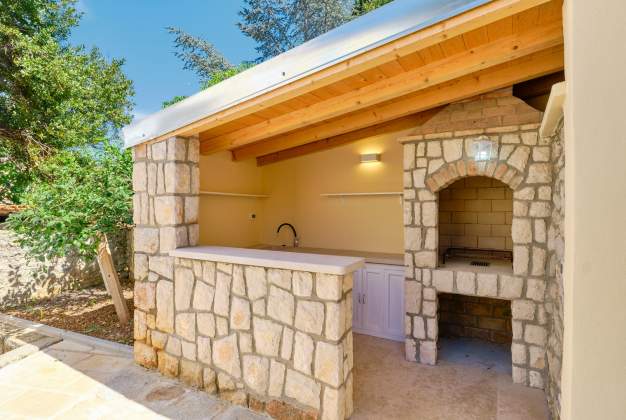 Luxury Haven of Peace, Villa Alba in the Heart of Mali Lošinj for 6