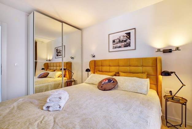 Villa Arta 2 Luxury Pool Apartment, Artatore