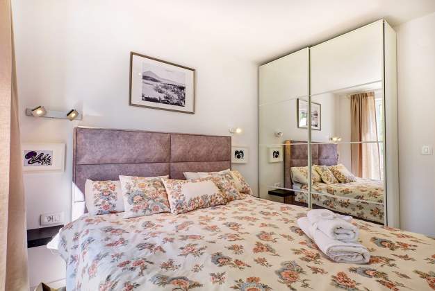 Villa Arta 2 Luxury Pool Apartment, Artatore