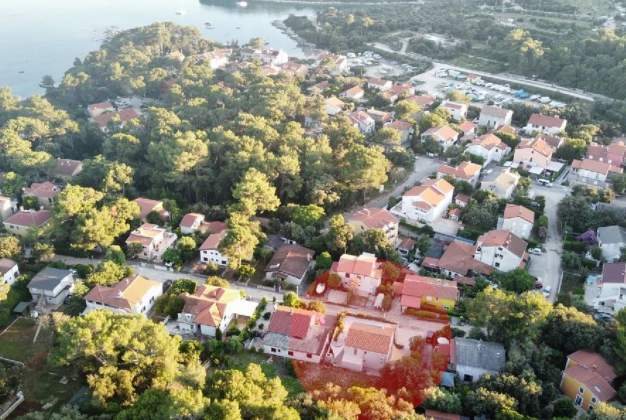 Villa Arta 2 Luxury Pool Apartment, Artatore