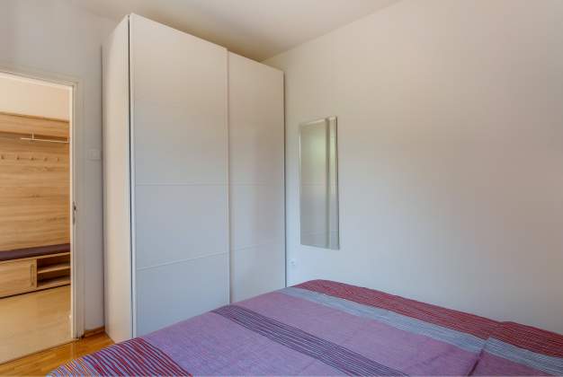 Apartment Bandalo 1 for 4 people in Malin, Mali Lošinj, Croatia