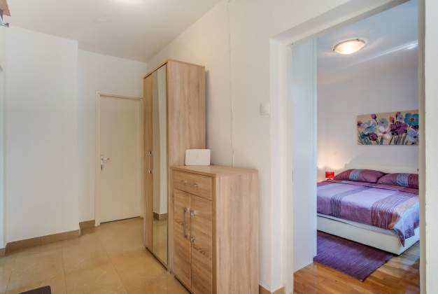 Apartment Bandalo 1 for 4 people in Malin, Mali Lošinj, Croatia