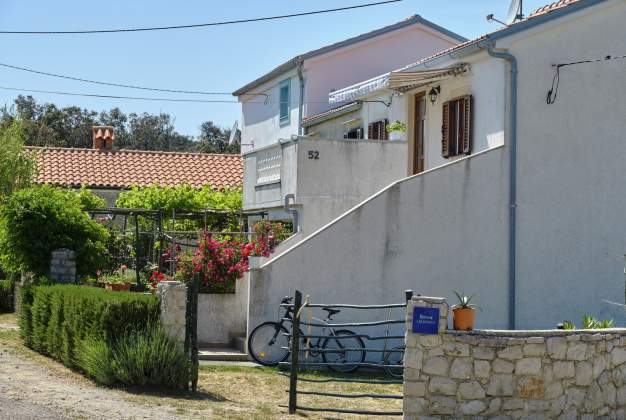 Apartment Maruči 1 Cozy Stay in Stivan, Cres  
