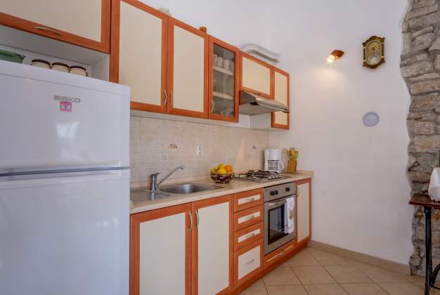 Apartment Maruči 1 Cozy Stay in Stivan, Cres  