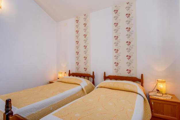 Apartment Maruči 1 Cozy Stay in Stivan, Cres  