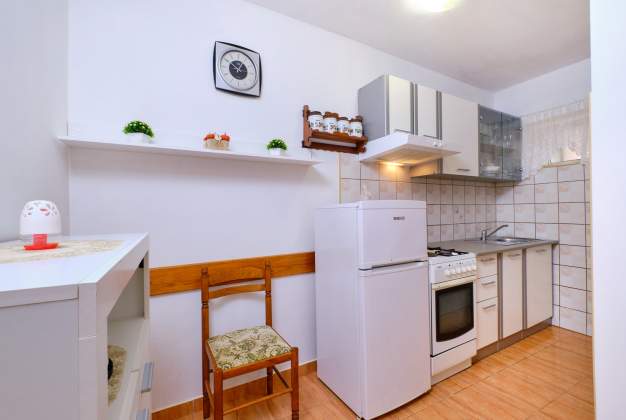 Apartment Milo 1 experience the charm of Mali Lošinj
