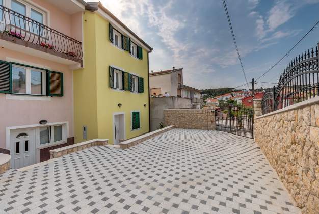  Apartment Mia refined and discreet for the perfect vacation for 4 people , Mali Lošinj