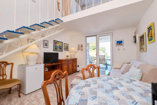 Apartman Vitorio 4 smještaj za 2 osobe u uvali Valdarke, Mali Lošinj