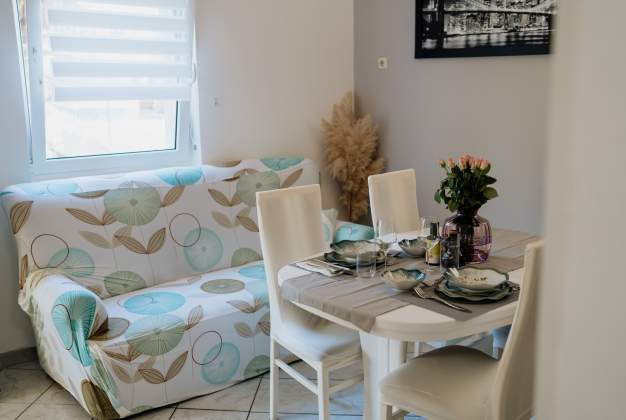 Villa Palma 2 elegant accommodation for two in Zagazine, Mali Lošinj