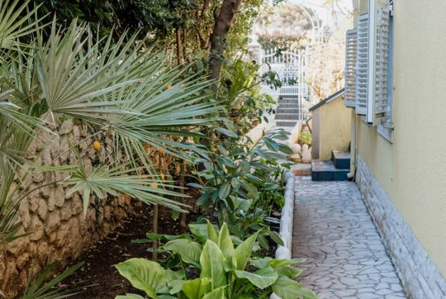 Villa Palma 3 pleasant stay for two in Zagazine, Mali Lošinj