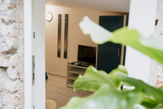 Villa Palma 3 pleasant stay for two in Zagazine, Mali Lošinj