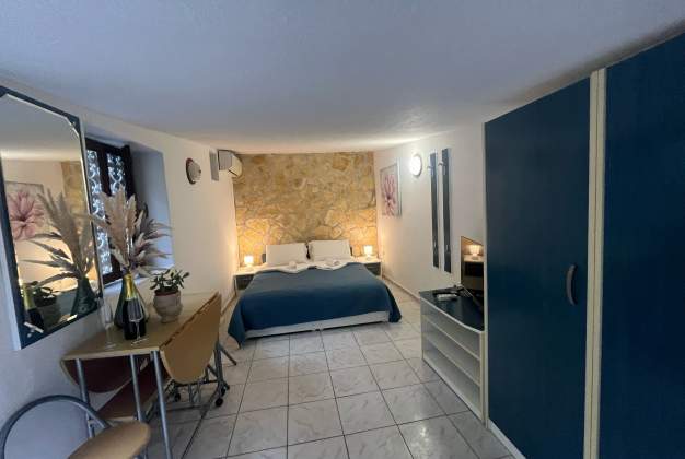 Villa Palma 3 pleasant stay for two in Zagazine, Mali Lošinj