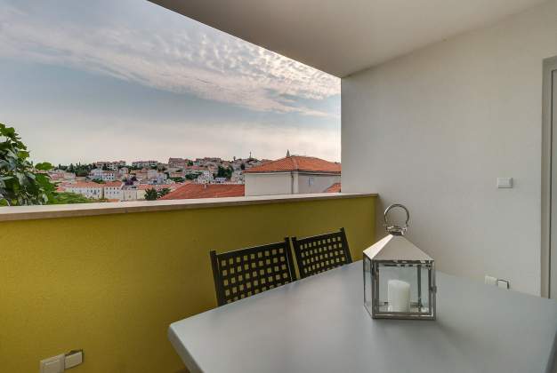 Apartma Ema, moderen in eleganten, primeren za 2-4 osebe, Mali Lošinj.