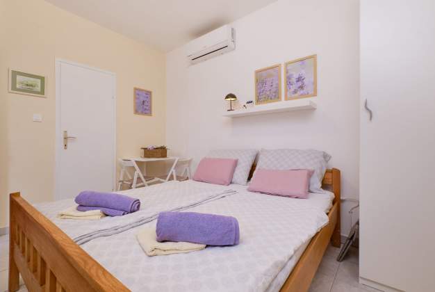 Ferienwohnung Jadranka Mali Lošinj mit Terrasse, ideal für zwei – 2