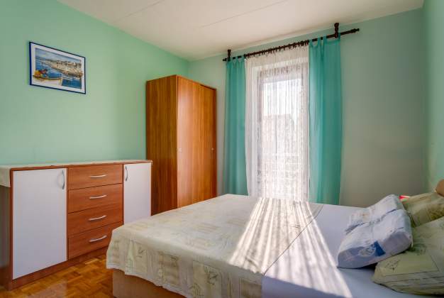 Apartman Saša s terasom – Mali Lošinj (4-6 osoba) – 3