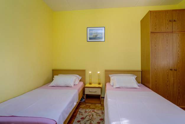 Apartman Saša s terasom – Mali Lošinj (4-6 osoba) – 4