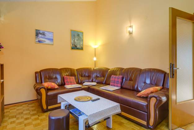 Apartman Saša s terasom – Mali Lošinj (4-6 osoba) – 16