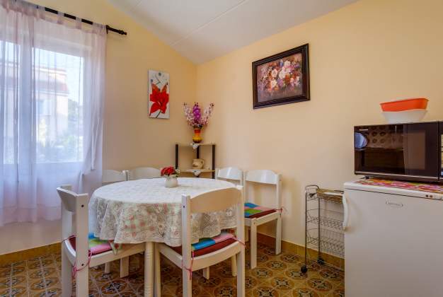 Apartman Saša s terasom – Mali Lošinj (4-6 osoba) – 30