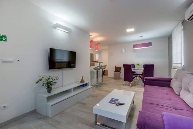 Kristian Apartment timeless elegance with the right experience for 4-5 people, Mali Lošinj