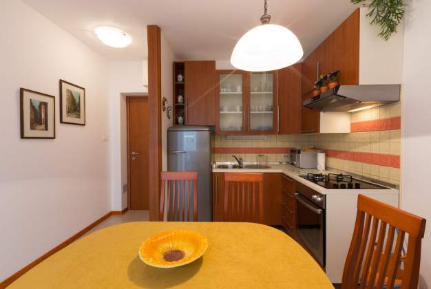 Apartment Bianca 2 relaxation in a perfect location near the sea, Mali Lošinj – 9